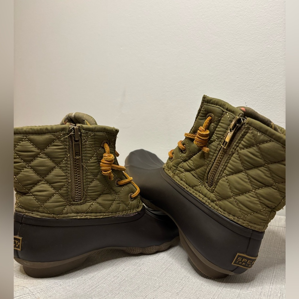 Sperry boots